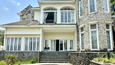 Rumah Area Premium Sentul City, Bogor - Harga Terbaik 13,9 Miliar