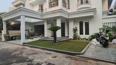 Hunian Elite di Kawasan Lebak Bulus, Jakarta Selatan, LB 400m², Harga 14 Miliar