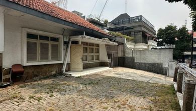 Kesempatan Eksklusif, rumah Mewah di Kebayoran Baru, Jakarta Selatan, LB 270m²