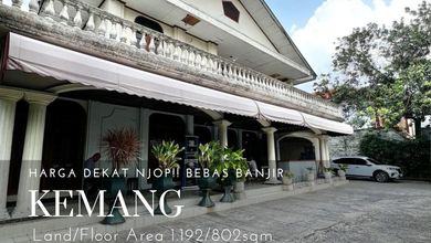 Rumah Area Premium Kemang, Jakarta Selatan - Harga Terbaik 24 Miliar