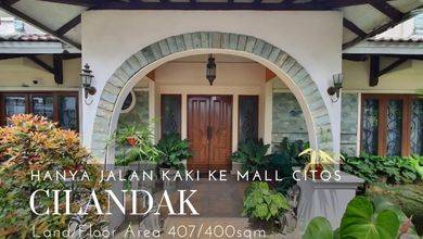 Rumah hanya jalan kaki ke mall cilandak Townsquare