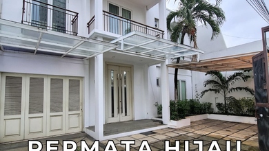 Rumah Elegan di Permata Hijau, Jakarta Selatan, 4 Kamar Tidur, LT 250m²