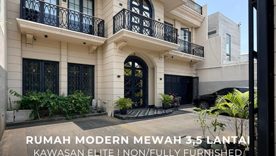 Rumah Mewah di Cempaka Putih, Jakarta Pusat, 7 Kamar Tidur, LT 600m²