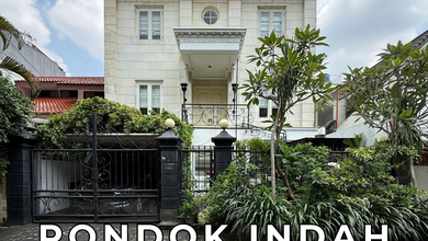 Dijual rumah Eksklusif di Pondok Indah, Jakarta Selatan - LT 194m²