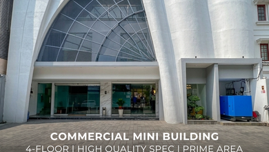 Mini Gedung Komersial 4 Lantai di Prime Area Kebayoran Baru