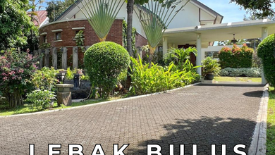 Rumah Terawat Nuansa Villa View Alam di Lebak Bulus -Cilandak