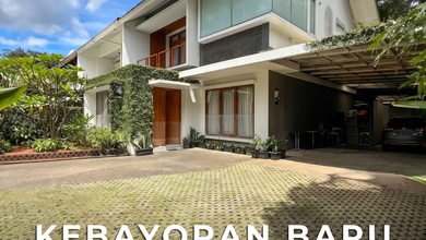 Rumah Mewah di Kebayoran Baru, Jakarta Selatan, 4 KT, LT 489m²