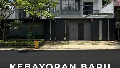 Rumah Mewah di Kebayoran Baru, Jakarta Selatan, 5 KT, LT 360m²