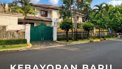 Rumah Area Luxury Kebayoran Baru, Jakarta Selatan - Harga Menarik 55 Miliar