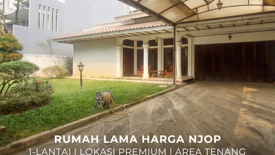Rumah Elegan di Mega Kuningan, Jakarta Selatan, 5 Kamar Tidur, LT 504m²