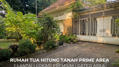 Kesempatan Langka, rumah Prestisius di Menteng, Jakarta Pusat, LB 300m²