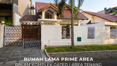 Kesempatan Eksklusif, rumah Mewah di Kebayoran Baru, Jakarta Selatan, LB 229m²