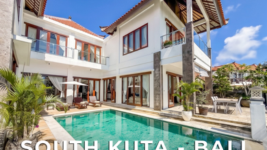 Villa Mewah Puncak Bukit View Laut di Ungasan Kuta Selatan Bali