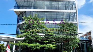 DI  GEDUNG KANTOR DI DHARMAWANGSA