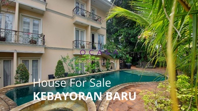 Rumah Elegan di Kebayoran Baru, Jakarta Selatan, 17 KT, LT 950m²