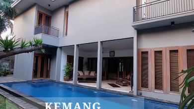 Hunian Elite di Kawasan Kemang, Jakarta Selatan, LB 570m², Harga 30 Miliar