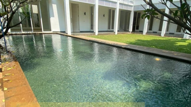 Hunian Sewaan Area Cipete, Jakarta Selatan, LB 796m², 4 KT